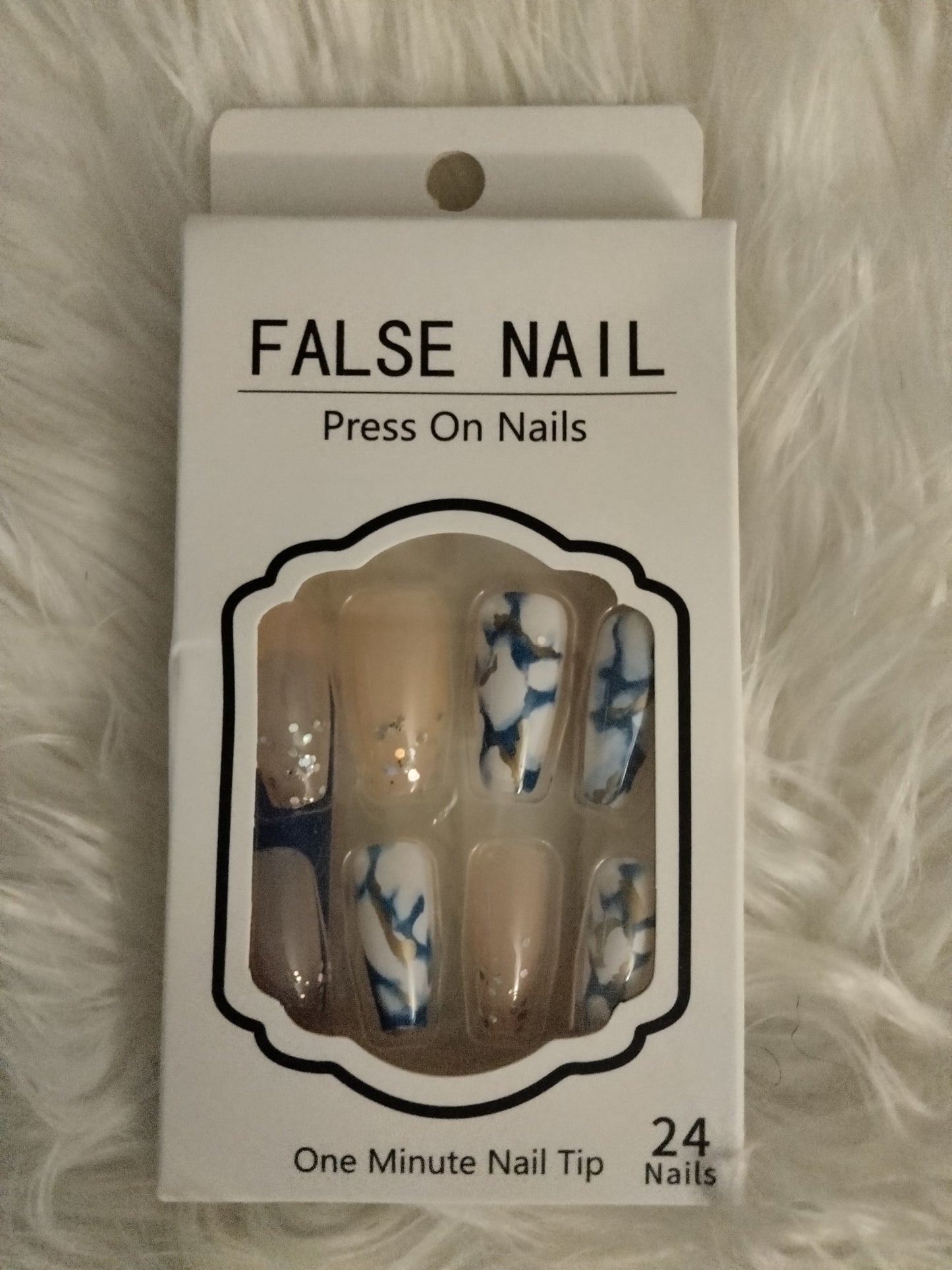 Press on nails