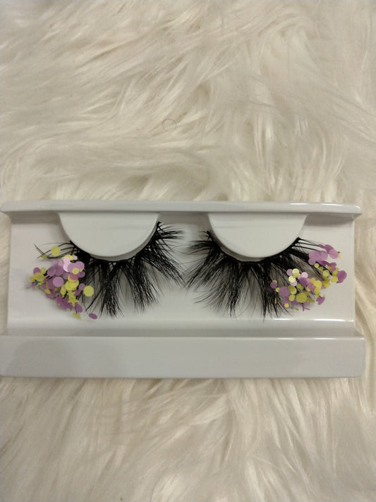 Mardi gras lashes